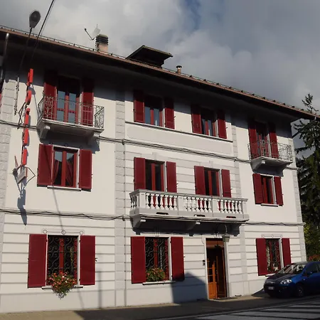 Chaberton Szálloda 3*